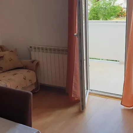 Anka Andreskic * Lopar