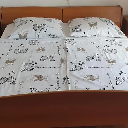 Anka Andreskic Apartment